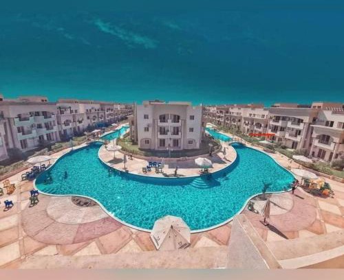 Ain Sokhna Ski Chalet | قرية لايسرينا ميني ايجيبت العين السخنة Families only