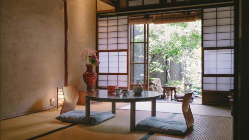Nishijin House | お宿梅夜Guesthouse Umeya