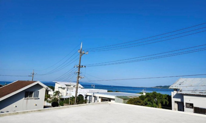 Nagura House | しまあさな Private Yoga Retreat 一日一組限定 ルーフトップヨガつき English Available