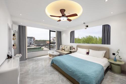 Pudong Bed & Breakfast | 上海印叙白设计师民宿
