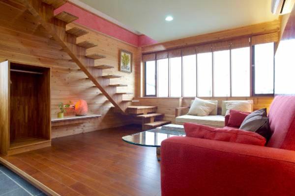 Taitung City Centre House | 快樂鼠樓中樓6-8人房