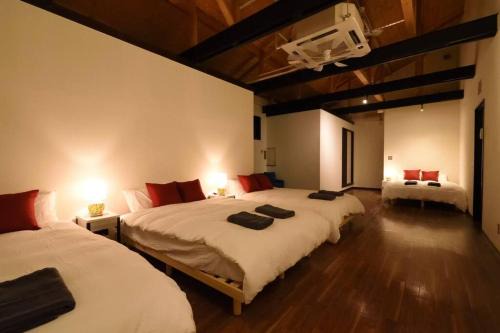 Hakodate House | 最大10名 観光地まで徒歩5分 無料駐車場付き 函館駅車で5分 好アクセスRed penta