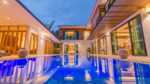 Chiang Mai Villa | 清迈奢华湖景泳池别墅豪宅5卧室轰趴团建五星级别墅民宿
