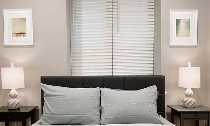 Logan Square Apartment | 特濃情 | Torrontes 1 BR/1 BA at City Hall