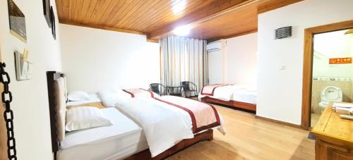 Yangshuo Hotel | 老门客栈