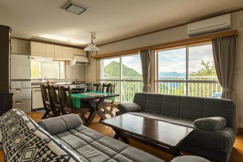 Karuizawa House | 軽井沢 デッキからの眺望 BBq カラオケ IC下車5分