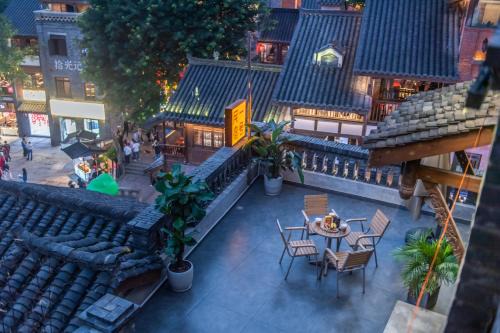 Yuzhong Apartment | 重庆十八梯一号民宿 解放碑店