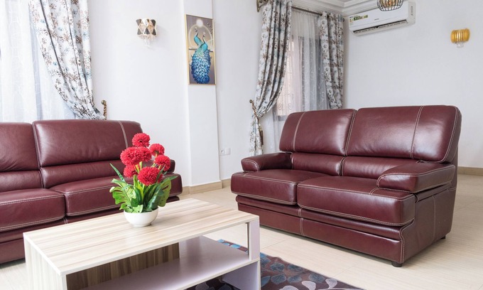 Douala Apartment | 08 Luxury apartments - Bonapriso - G&G RESIDENCY 10 min from the airport