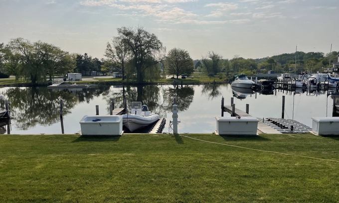 South Haven Condo | 0n the river near the bridge. July and August are weekly rentals