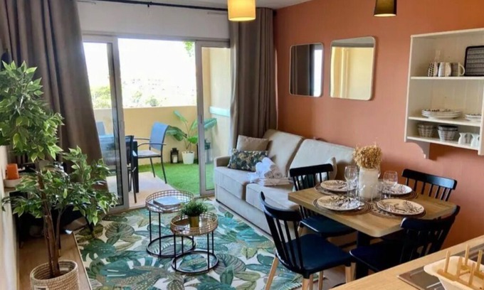 La Bocca Resort | 1/10 T2 Sea View in Cannes
