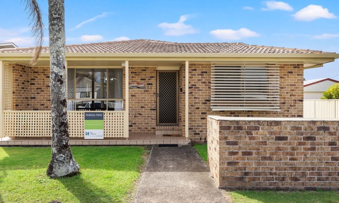 Evans Head Apartment | 1-44 Woodburn Street -