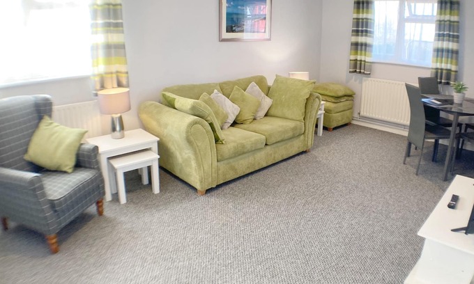 Stevenage Apartment | 1 BED 1234