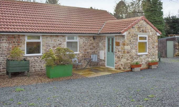 Staveley Cottage | 1 bedroom accommodation in Staveley, near Knaresborough