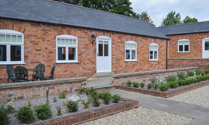 Binbrook Cottage | 1 bedroom accommodation in Binbrook, near Market Rasen