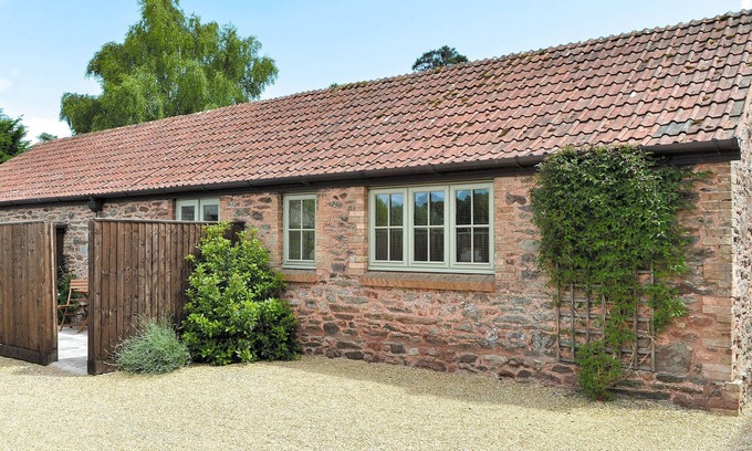 North Newton Cottage | 1 bedroom accommodation in North Newton