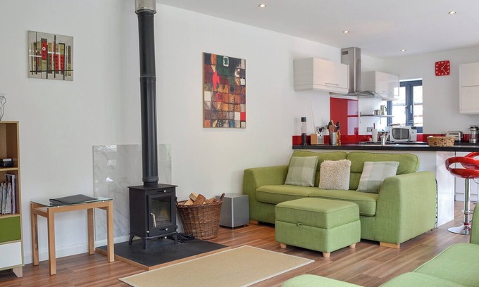 Moorlinch Cottage | 1 bedroom accommodation in Moorlinch, near Bridgwater