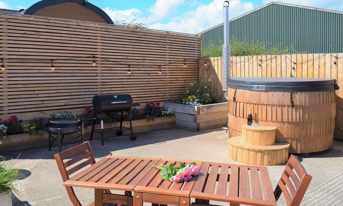 Chathill Cottage | 1 bedroom accommodation in Tynely, near Embleton