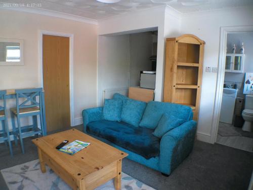 Ammanford Apartment | 1 bedroom Annex in the heart of Amman Valley