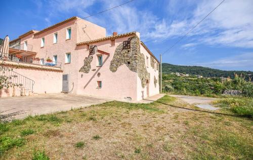 Longobardi Apartment | 1 Bedroom Cozy Apartment In Longobardi