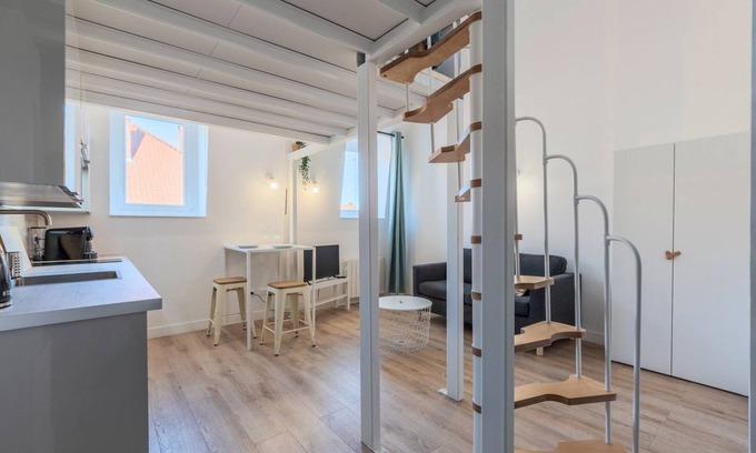 Tourcoing Apartment | 1 bedroom duplex apartment with private parking