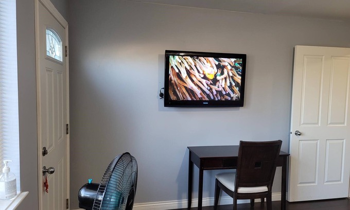 Townline Hill Apartment | 1 BEDROOM WITH PRIVATE ENTRY.