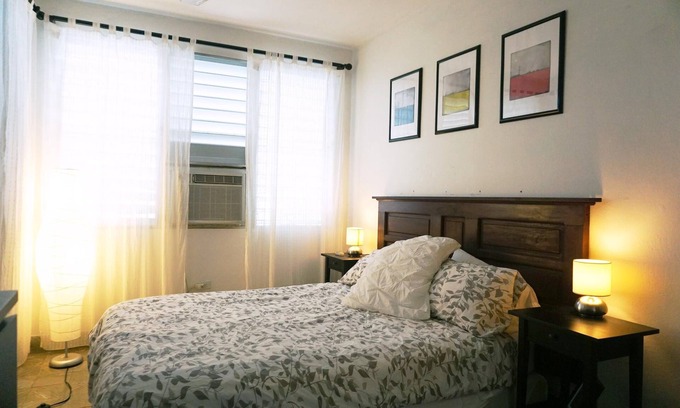 Santurce Apartment | 1-Br 4 Blocks From Ocean Park Beach