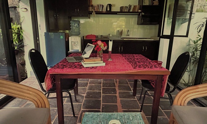 Lodtunduh Villa | 1-BR Ubud Villa - The Writers Nest. The Perfect Balance of Privacy & Community