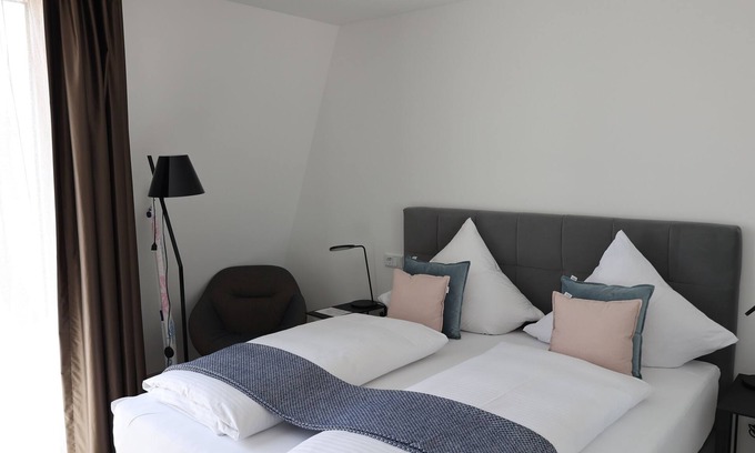 Ludwigsvorstadt-Kliniken Apartment | 1 Doppelbett Zimmer17