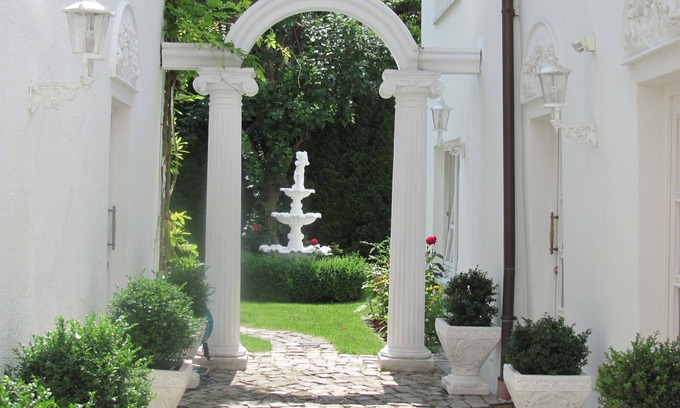 Memmingen House | 1 | Ferienhaus- Apartment Storchenfärbe