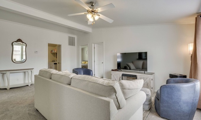 Portales Apartment | 1 Mi to Main Street: Cozy Retreat in Portales