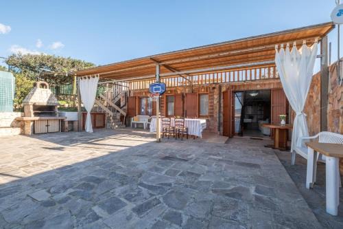Torre delle Stelle Apartment | 1-minute walk to the beach- Large equipped house