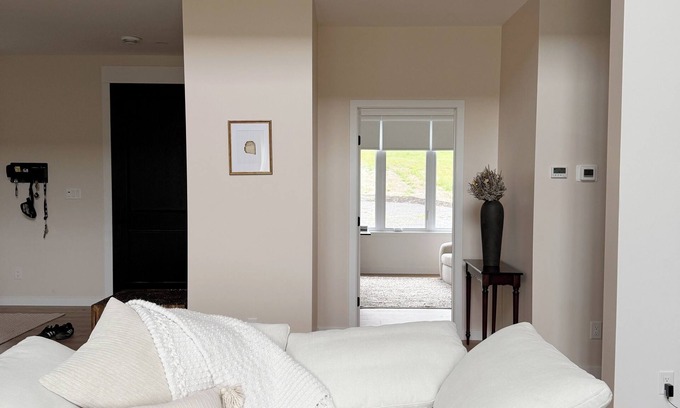 Greater Napanee House | 10-Acre BoQ/PEC Estate, Waterfront, 3BR Ensuite & Walk-in, +1BR, Gourmet Kitchen