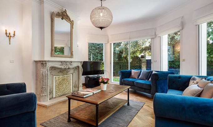 Le Chesnay Villa | 10 Bedrooms & 5 Bathrooms - 5* Villa Stella - Versailles Castle walking distance