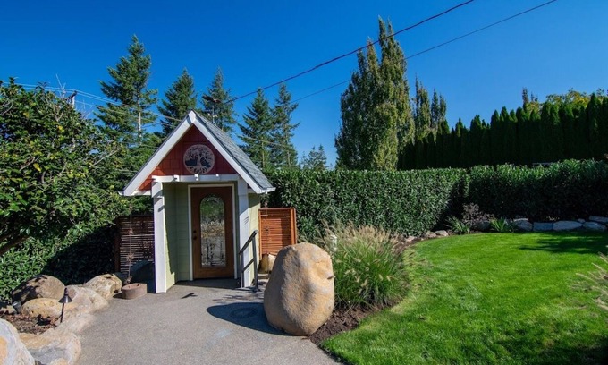 Camas House | 10 Mins from Downtown Camas