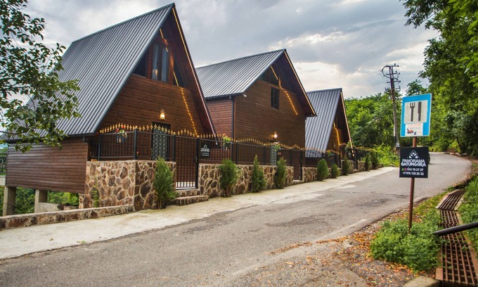 Khelvachauri Cottage | 10 minutes to the city center. Breathtaking city and Mountain View.