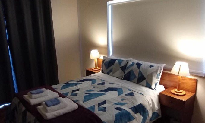 Paarl Bed & Breakfast | 10 on Fairview B&B