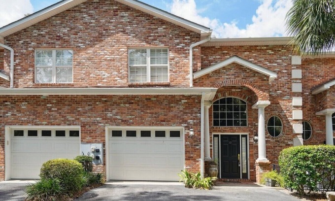 Saint Simons Island Condo | 10 Palm Villas Court