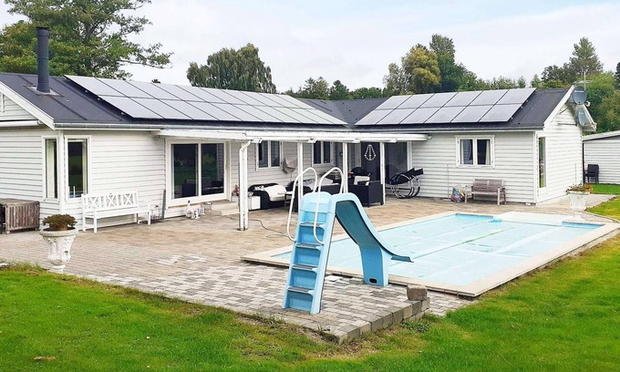 Rodvig Stevns House | 10 person holiday home in Rødvig Stevns-By Traum