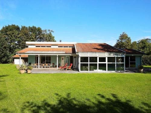 Tisvildeleje House | 10 person holiday home in Tisvildeleje