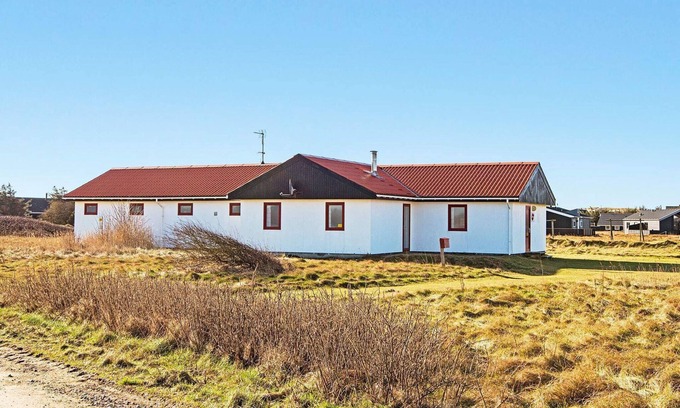 Vrist Strand House | 10 person holiday home in Harboøre-By Traum
