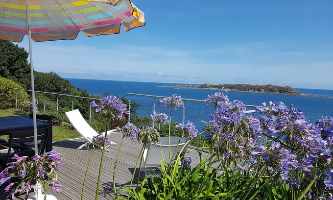Perros-Guirec Apartment | 100 % sea view, private garden, beach 5mn away, quiet, housework+draps+towels included
