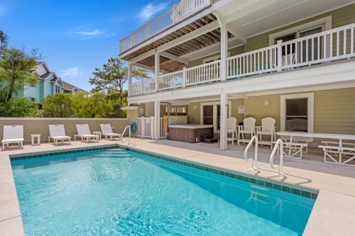 Ocean Hill House | 1010 - Sea the Light