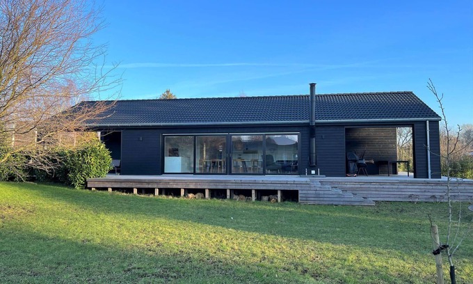 Stege House | 1083 Stege - Ulvshale - Berberisvej 30