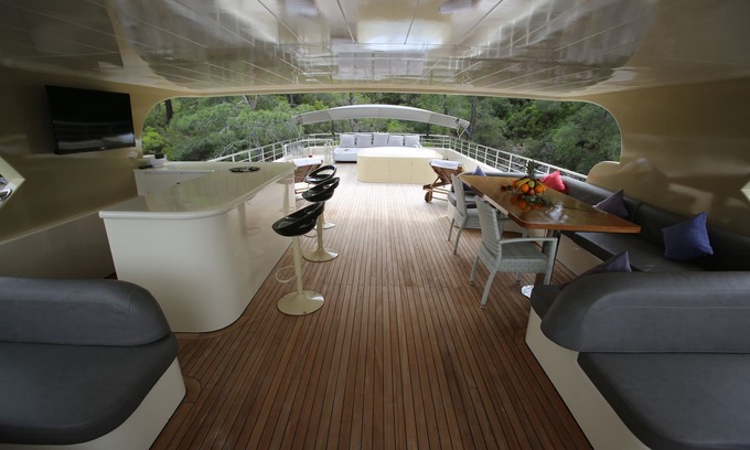 Gocek Boat Rental | 10pax capacity Luxury Yacht for Rent in Göcek, Fethiye | www.yachttogo.com