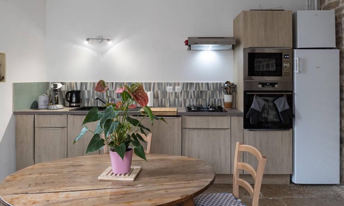Marsannay-la-Cote Cottage | 110 m² Cabin ∙ 2 bedrooms ∙ 6 guests