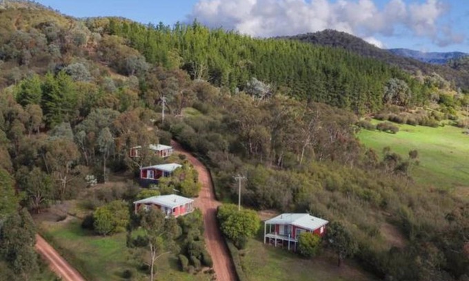 Howqua Inlet Resort | 110 m² Resort ∙ 3 bedrooms ∙ 9 guests