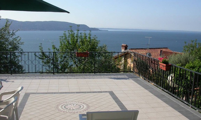 Pulciano House | 120 m² House ∙ 2 bedrooms ∙ 4 guests