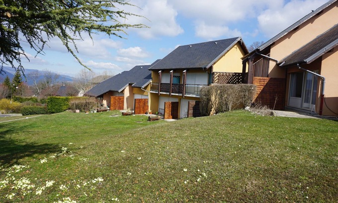 Pugny-Chatenod Apartment | 122 - T1bis duplex - Pugny