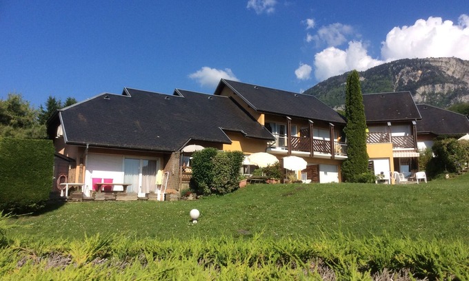 Pugny-Chatenod Apartment | 125 - T1 bis duplex - Pugny