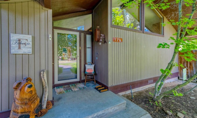 Graeagle Apartment | #126 Graeagle Meadows